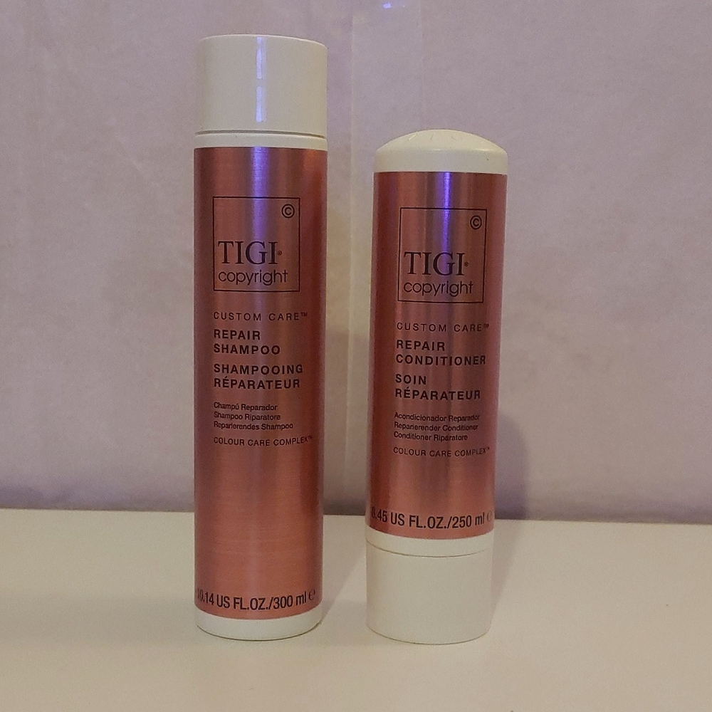 TIGI copyright Repair Shampoo & Conditioner